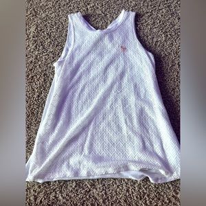 I love this top, wish I would’ve worn it more. Good quality tank.